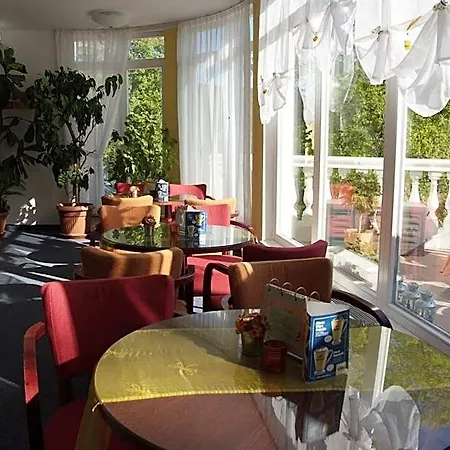 Royal Hotel 4*