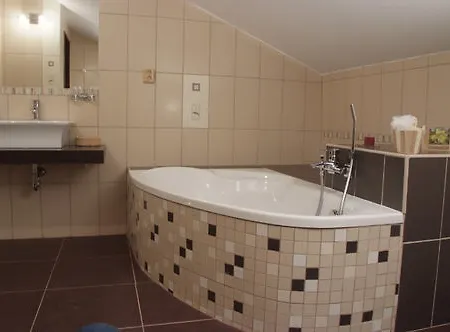 Hotel Royal 4*