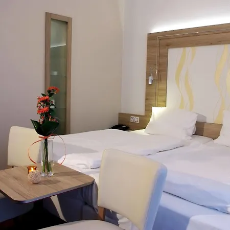 Ξενοδοχείο Royal 4*